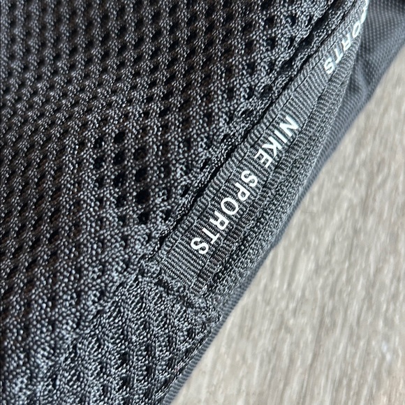 Nike Black Crossbody Bag - Picture 2 of 9